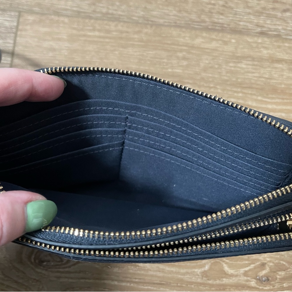 Coach Wallet - Picture 4 of 5